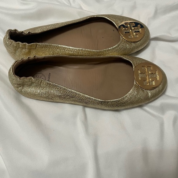 Tory Burch Reva Metallic Gold Logo Flats Size 8 - Picture 5 of 8